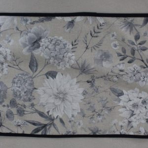 Mantel Rectangular Flor Blanca Rivete Azul