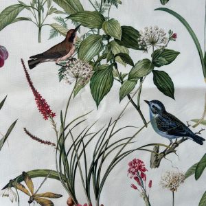 Tela resinada blanca jardín pájaros