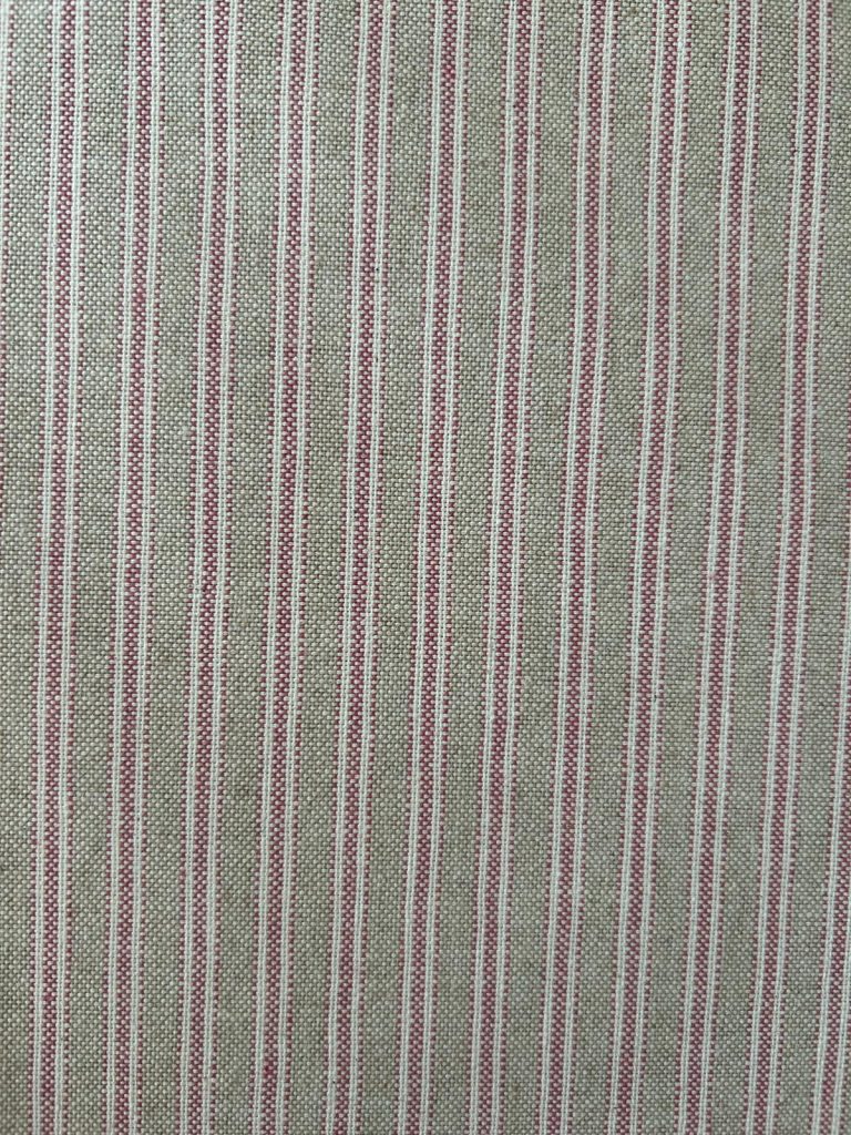 Tela resinada color lino con rayas blancas y rosas estrechas